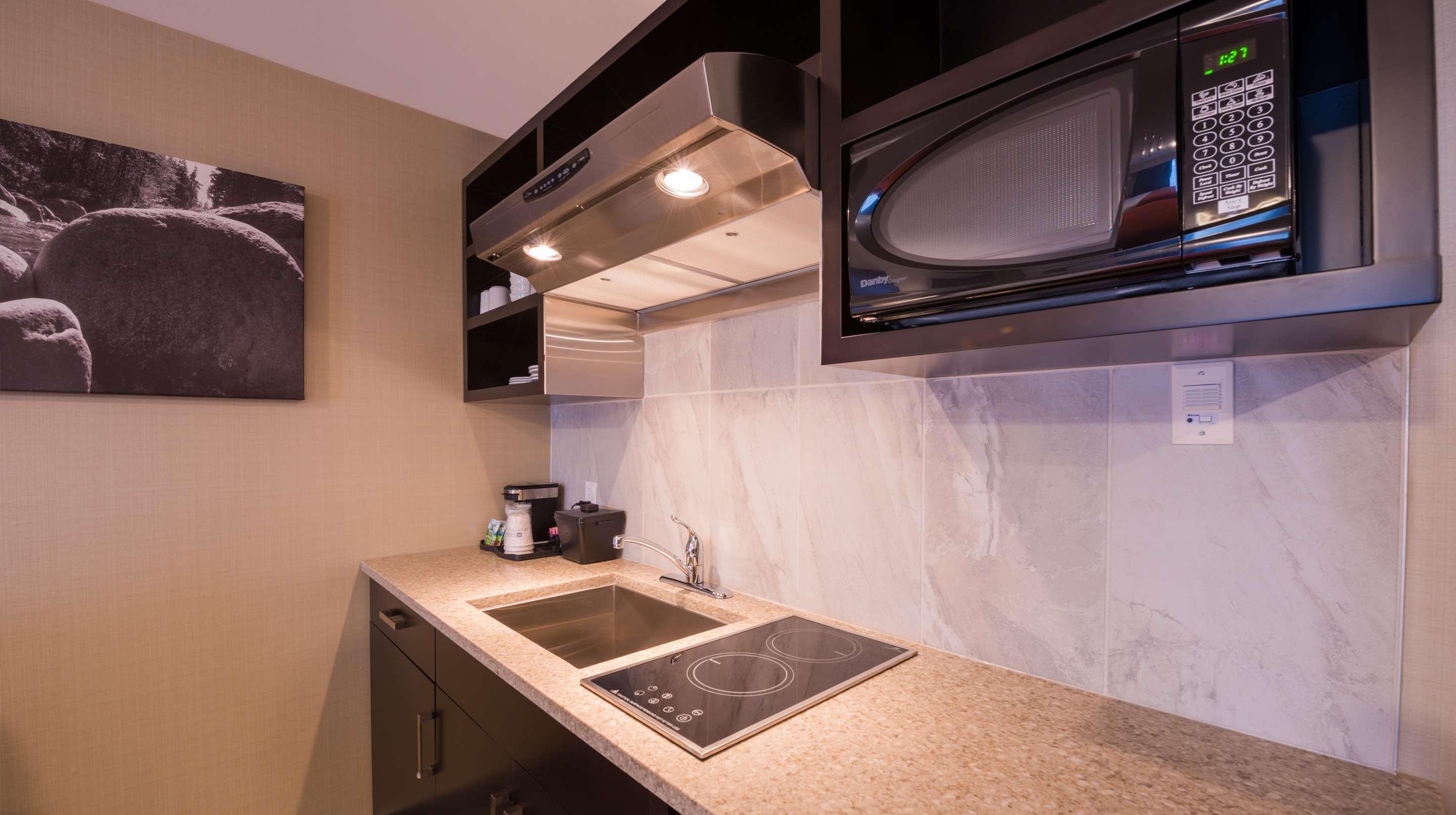 Best Western Northgate Нанеймо Екстериор снимка